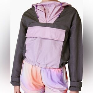 Sweaty Betty Cream and White Pullover Jacket